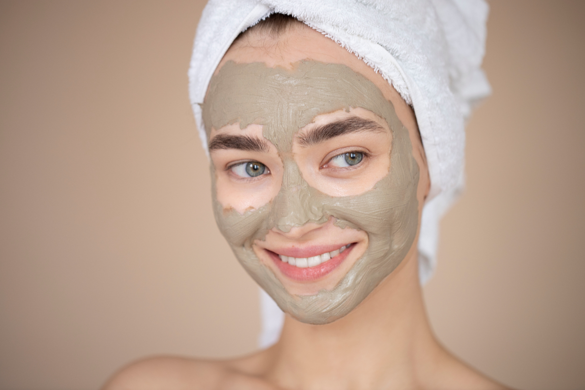 Use Clay Masks to Balance Oil
